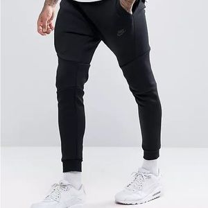 Nike Tech Fleece Joggers